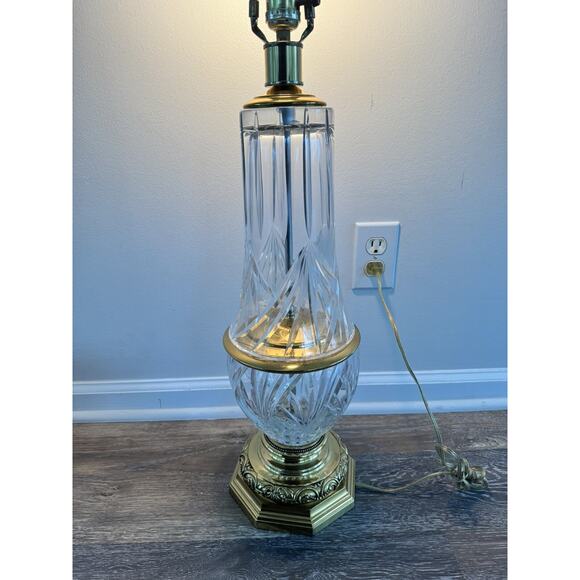 Vintage MCM Hollywood Regency Clear Cut Crystal Glass Brass Table Lamp 37” Tall - Picture 14 of 15